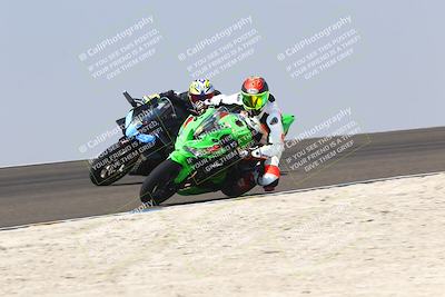 media/Sep-20-2025-TrackDaz (Sat) [[27f0cde673]]/B Group/1120am (Turn 2)/